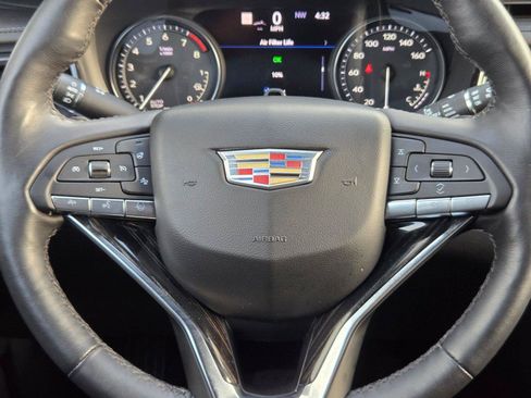 Used 2023 Cadillac XT6 Premium Luxury w/ Technology Package FWD image 17