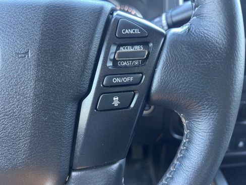 Used 2024 Nissan Frontier SV w/ SV Convenience Package RWD image 53