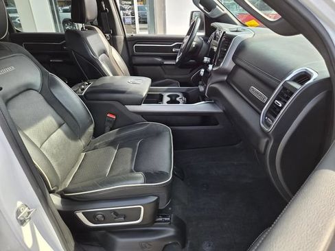 Used 2023 RAM 1500 Laramie AWD/4WD image 14