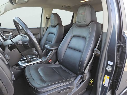 Used 2019 Chevrolet Colorado ZR2 image 12