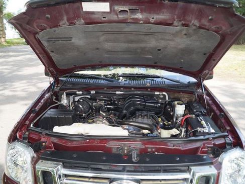 Used 2006 Ford Explorer Eddie Bauer image 15