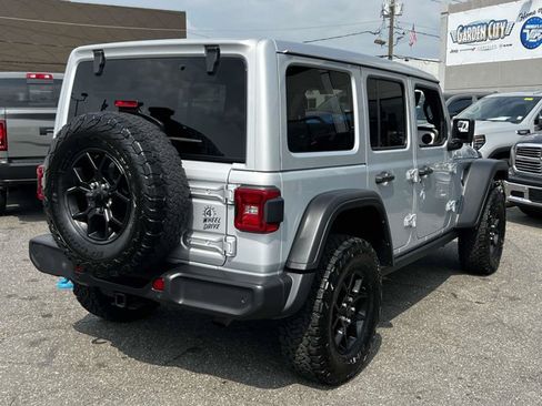 Used 2024 Jeep Wrangler Unlimited AWD/4WD image 6