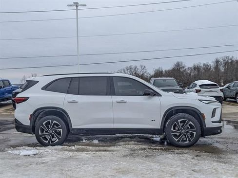 Used 2025 Buick Enclave Sport Touring w/ LPO, Floor Liner Package image 6