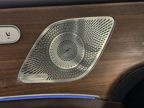 Used 2022 Mercedes-Benz GLS 450 4MATIC image 19