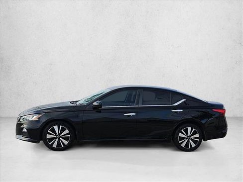 Used 2021 Nissan Altima 2.5 SV image 8