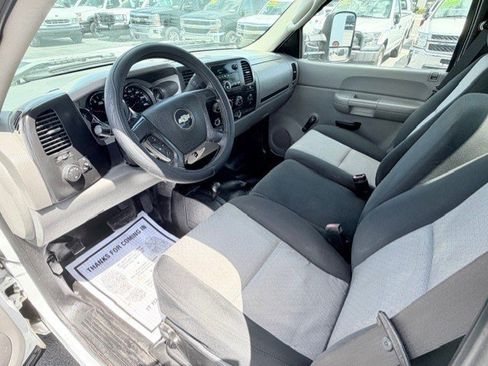 Used 2007 Chevrolet Silverado 3500 W/T image 14