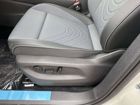 New 2026 Volkswagen Tiguan SE R-Line image 16