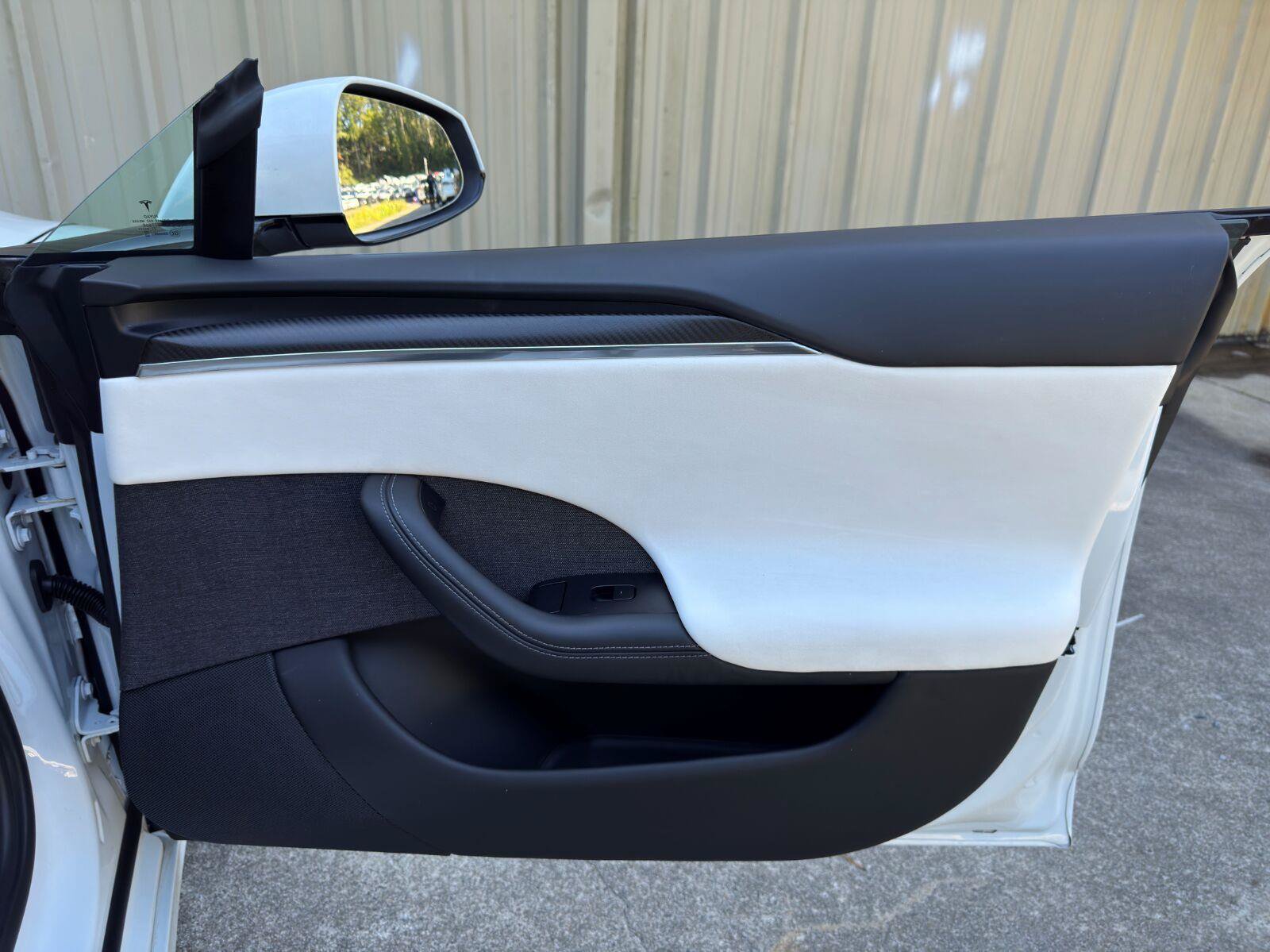 Used 2022 Tesla Model S Plaid AWD/4WD image 45