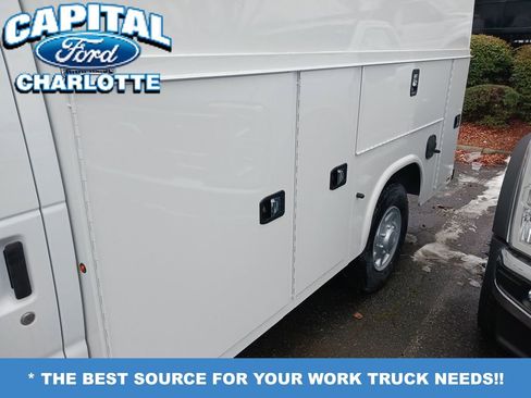 New 2026 Ford E-350 and Econoline 350 Super Duty w/ Power Equipment Group RWD image 4