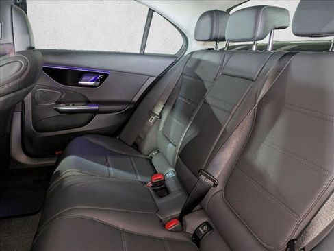 Used 2026 Mercedes-Benz C 300 Sedan image 17