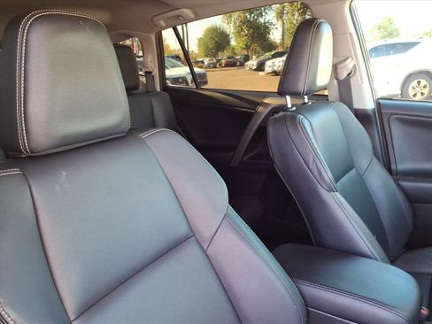 Used 2015 Toyota RAV4 Limited image 12