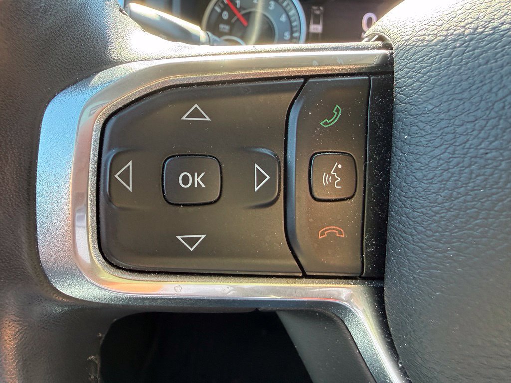 Used 2021 RAM 1500 Laramie AWD/4WD image 16
