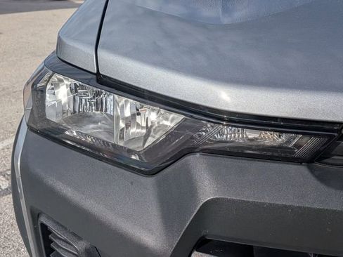 Used 2023 Chevrolet Colorado Trail Boss w/ Advanced Trailering Package AWD/4WD image 9