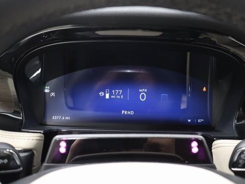 Used 2025 Lincoln Corsair Reserve w/ Equipment Group 202A image 19