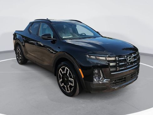 Used 2025 Hyundai Santa Cruz Limited AWD/4WD image 3
