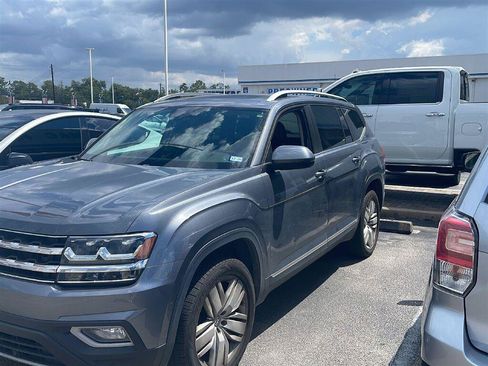 Used 2019 Volkswagen Atlas SEL FWD image 1