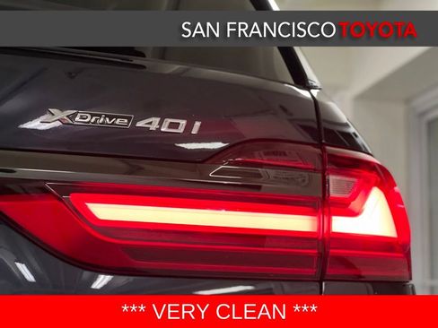 Used 2022 BMW X7 xDrive40i w/ M Sport Package image 10