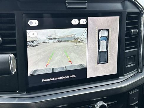 Certified 2025 Ford F350 Lariat image 36