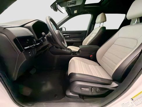 Used 2025 Honda CR-V Sport Touring image 19