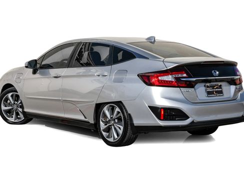 Used 2018 Honda Clarity Touring image 9