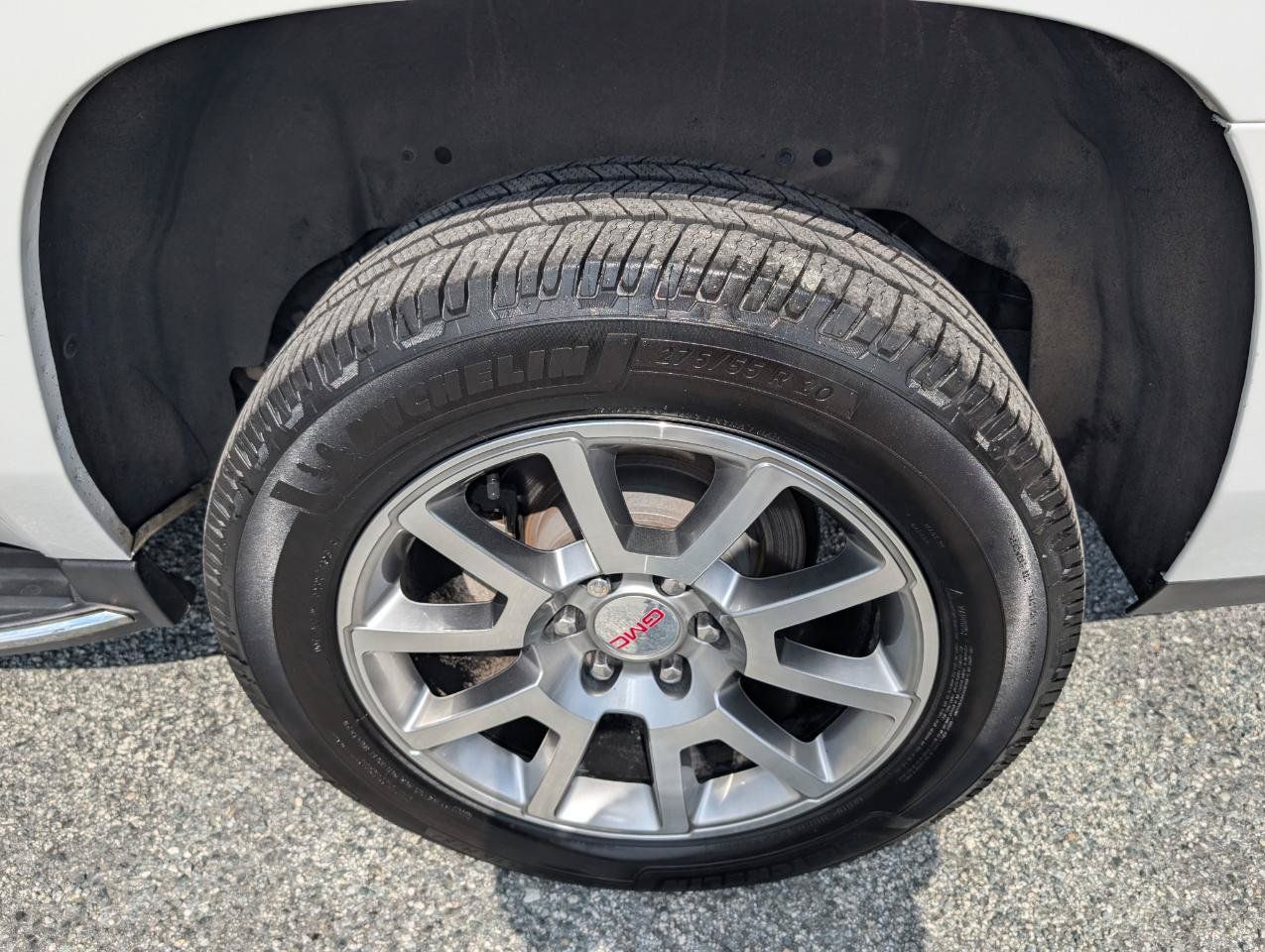 Used 2019 GMC Yukon XL Denali w/ Open Road Package RWD image 10
