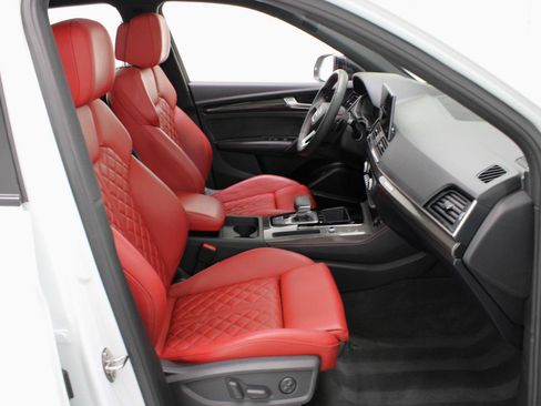 Used 2023 Audi SQ5 Premium Plus w/ Premium Plus Package AWD/4WD image 47