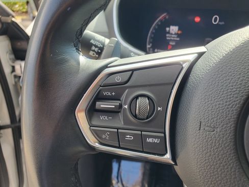 Used 2025 Acura MDX FWD image 26