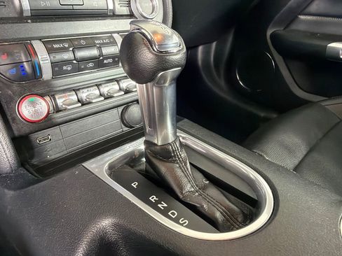 Used 2022 Ford Mustang Premium image 28