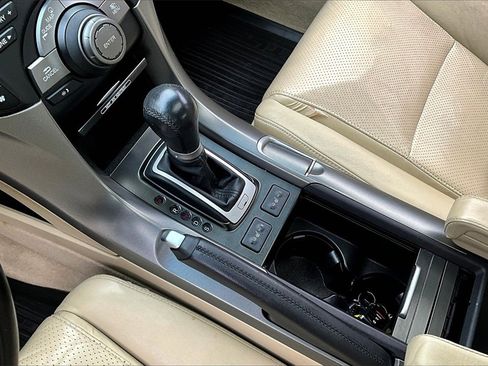Used 2010 Acura TL w/ Technology Package image 18