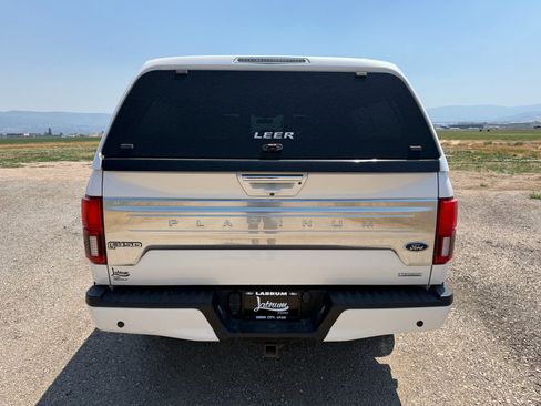 Used 2018 Ford F150 Platinum w/ Equipment Group 701A Luxury AWD/4WD image 6