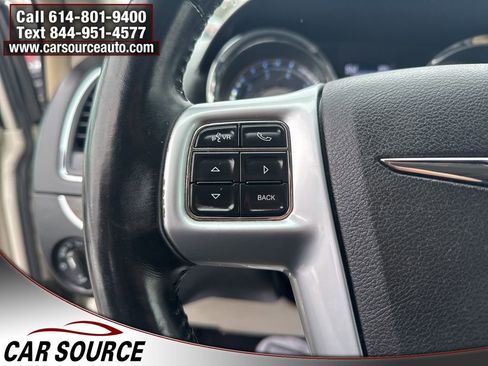 Used 2012 Chrysler Town & Country Touring w/ Entertainment Group #1 image 20