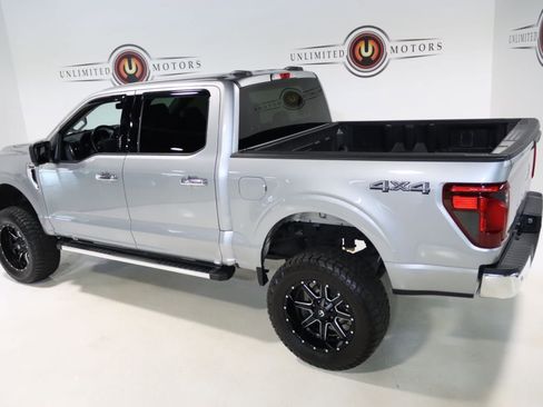 Used 2024 Ford F150 XLT AWD/4WD image 12
