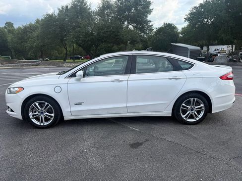 Used 2015 Ford Fusion Energi Titanium FWD image 4