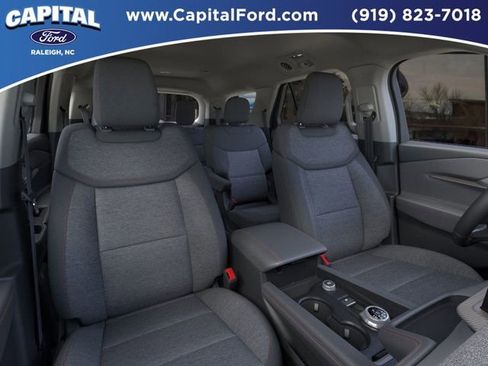 New 2025 Ford Explorer Active image 10