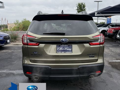 Used 2024 Subaru Ascent Onyx Edition Limited AWD/4WD image 6
