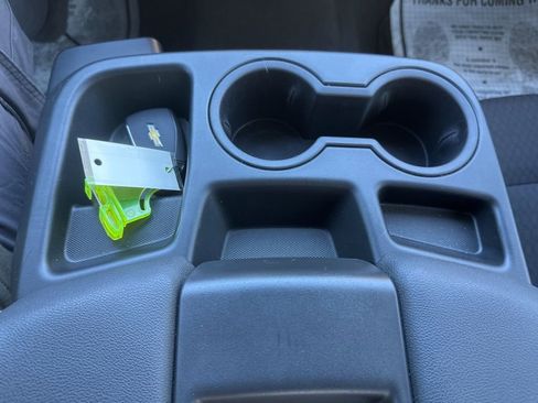 Used 2025 Chevrolet Silverado 2500 Custom w/ Custom Value Package image 21