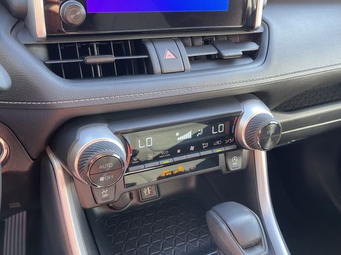 Certified 2024 Toyota RAV4 XLE AWD/4WD image 22