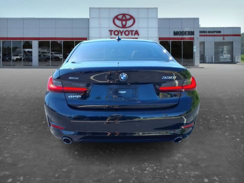 Used 2022 BMW 330i xDrive Sedan w/ Convenience Package AWD/4WD image 4