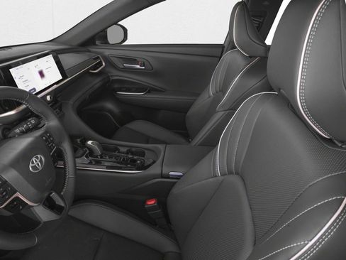 New 2026 Toyota Crown Signia AWD/4WD image 6