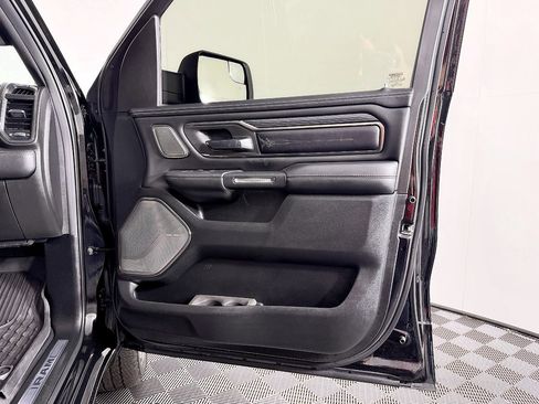 Used 2020 RAM 1500 Limited w/ Black Appearance Package AWD/4WD image 50