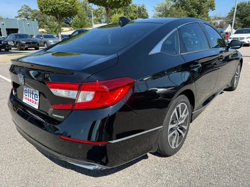 Used 2021 Honda Accord EX-L image 7
