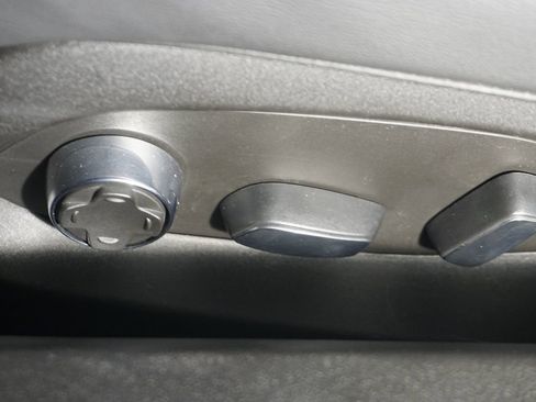 Used 2021 Chevrolet Corvette Stingray Preferred Cpe w/ Z51 Performance Package image 40