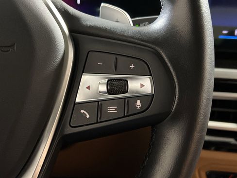 Used 2023 BMW 330e xDrive w/ Premium Package image 29