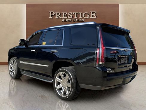 Used 2020 Cadillac Escalade Luxury image 23