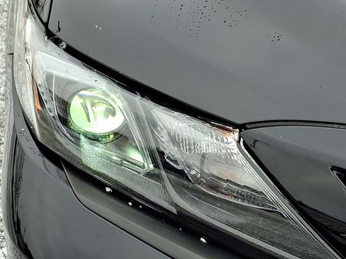 Certified 2021 Toyota Camry SE w/ Blackout Package (TMS) image 10