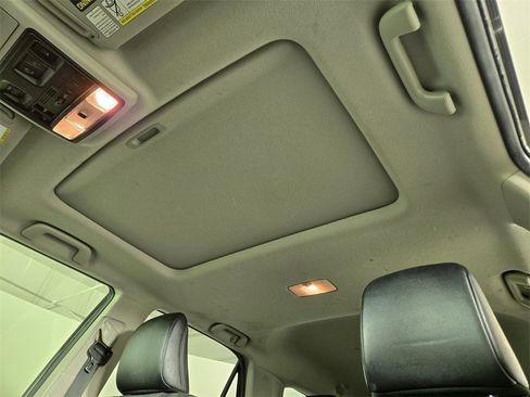 Used 2015 Toyota 4Runner SR5 image 15