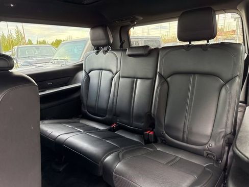 Used 2022 Jeep Wagoneer Series II w/ Premium Group I image 18