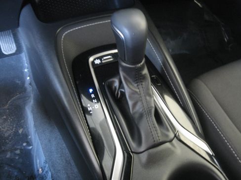 Used 2024 Toyota Corolla SE image 14