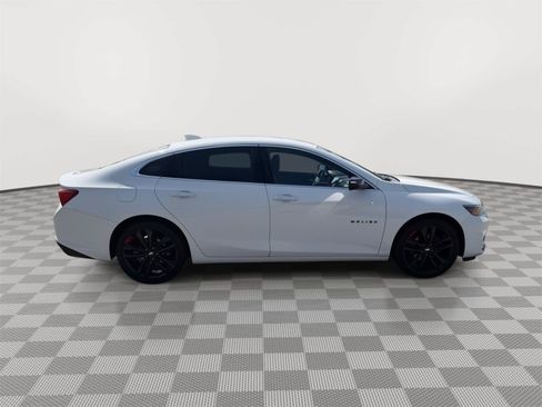 Used 2018 Chevrolet Malibu LT w/ Redline Edition FWD image 8