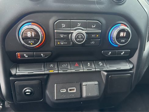 Used 2019 Chevrolet Silverado 1500 LT Trail Boss w/ Convenience Package image 15